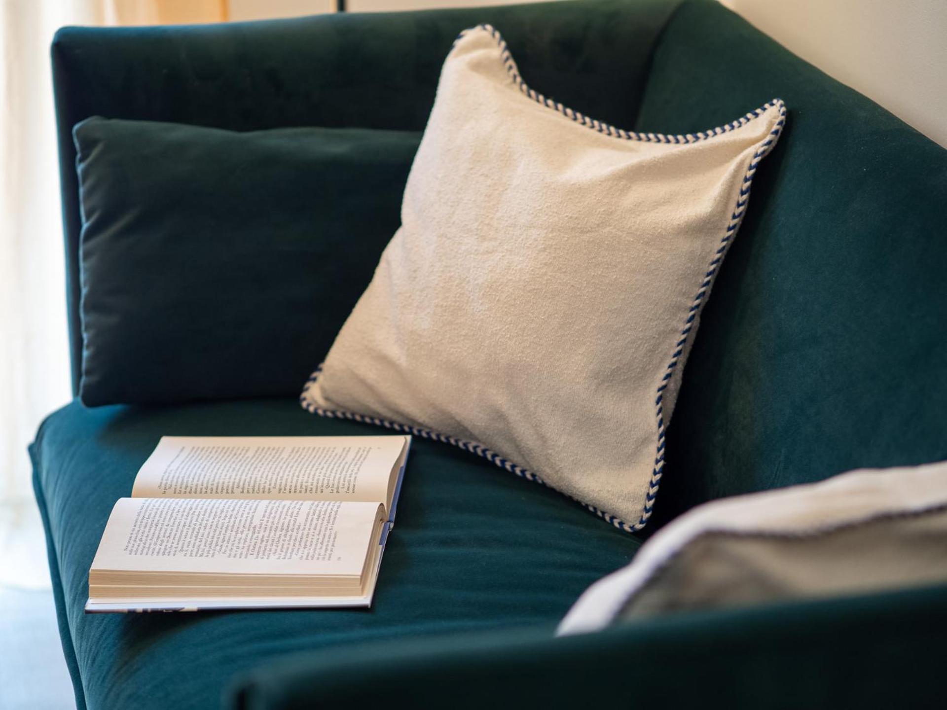 ミラノStylish Flat With Balcony - 15 Min To Duomoアパートメント エクステリア 写真
